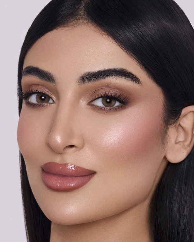 أنستازيا عدسه ملونه ايديكت ارينا